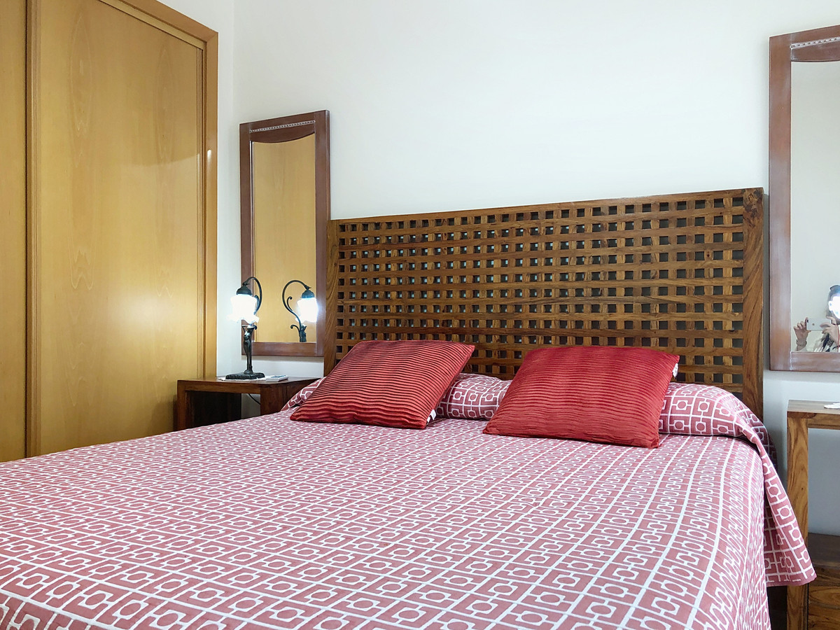 Se vende Apartamento Planta Media de 3 dormitorios en Costa Del Sol, Málaga, España