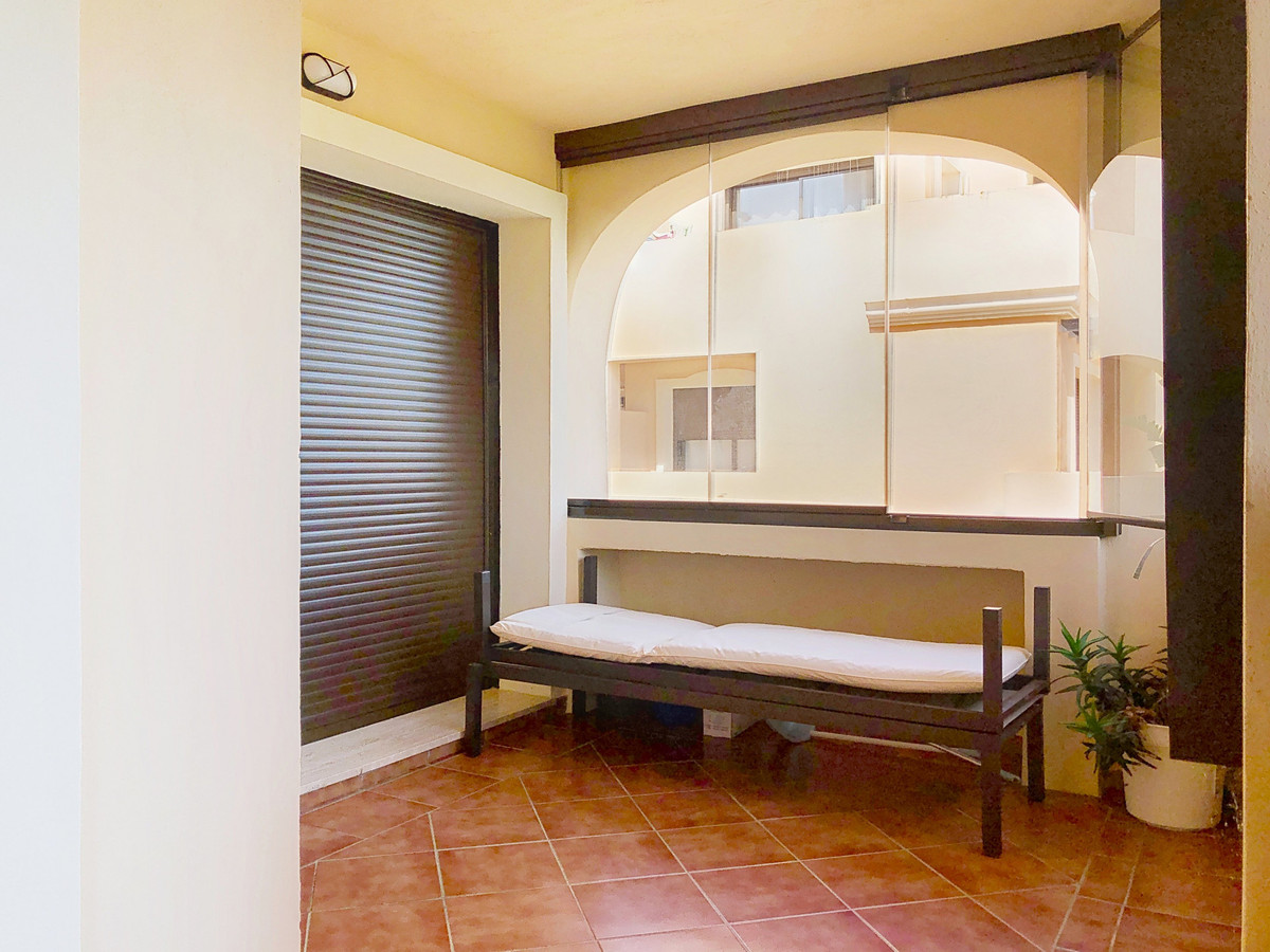 Se vende Apartamento Planta Media de 3 dormitorios en Costa Del Sol, Málaga, España