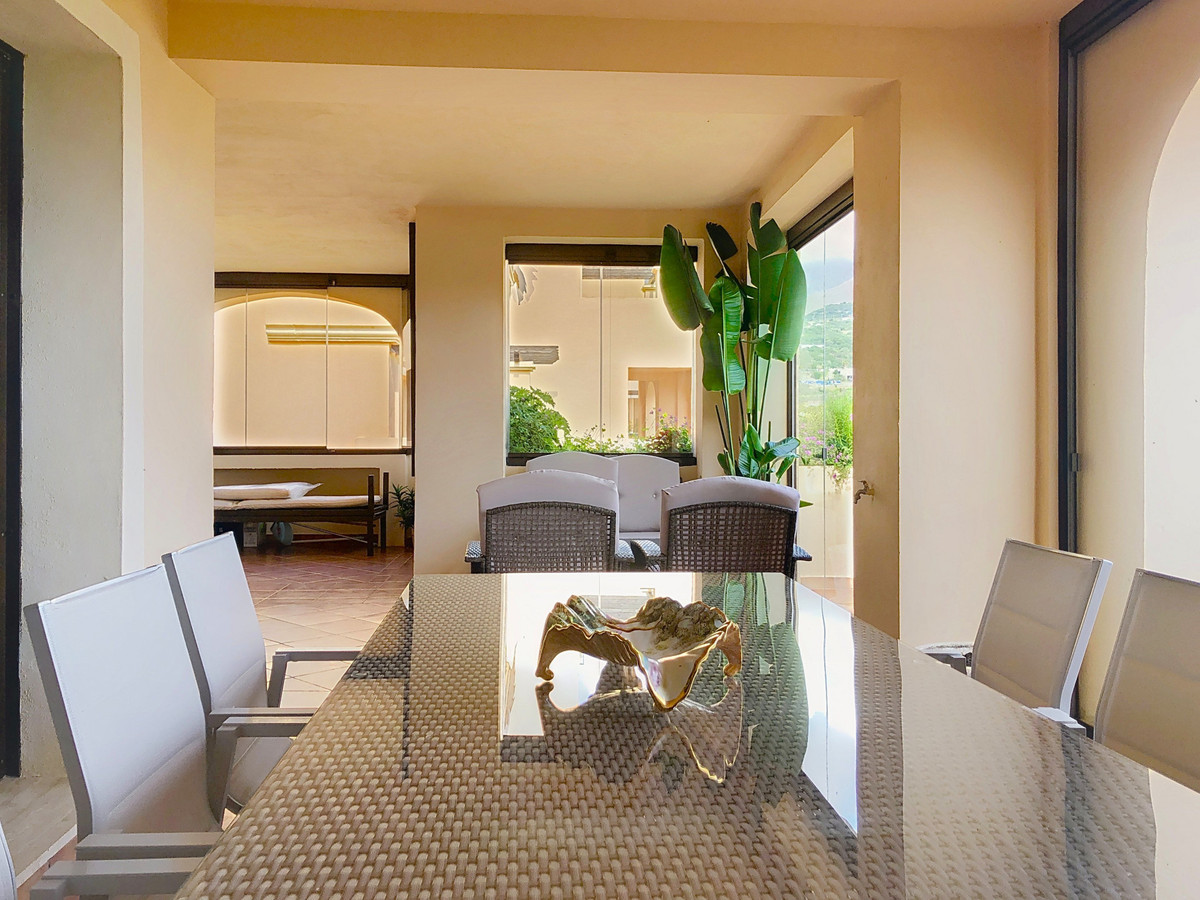 Se vende Apartamento Planta Media de 3 dormitorios en Costa Del Sol, Málaga, España