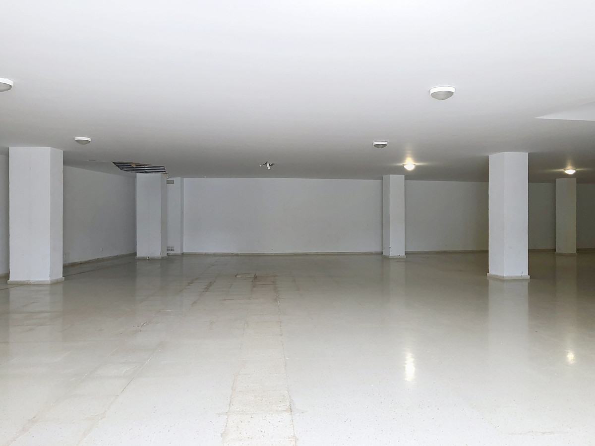 Se vende Apartamento Planta Media de 3 dormitorios en Costa Del Sol, Málaga, España