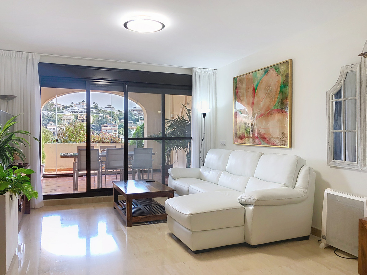 Se vende Apartamento Planta Media de 3 dormitorios en Costa Del Sol, Málaga, España