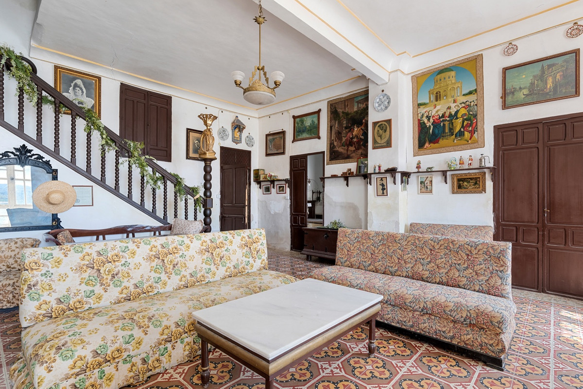 7 Bed Townhouse for sale in Orihuela Costa Blanca, Alicante, Spain