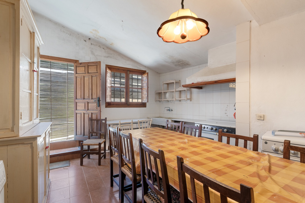 7 Bed Townhouse for sale in Orihuela Costa Blanca, Alicante, Spain