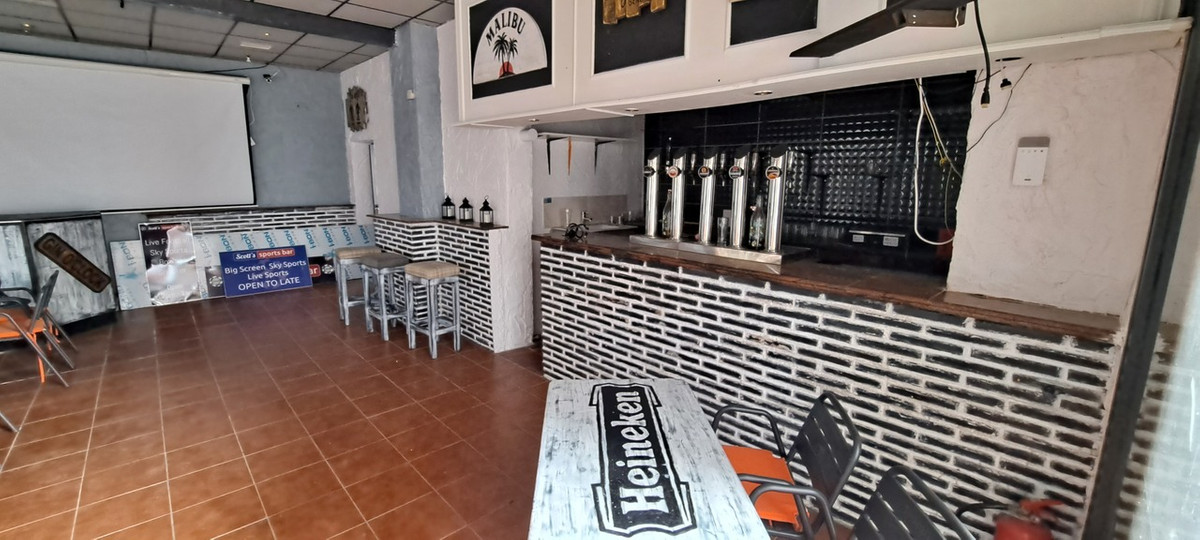 Commercial unit for sale in Los Dolses Costa Blanca, Alicante, Spain