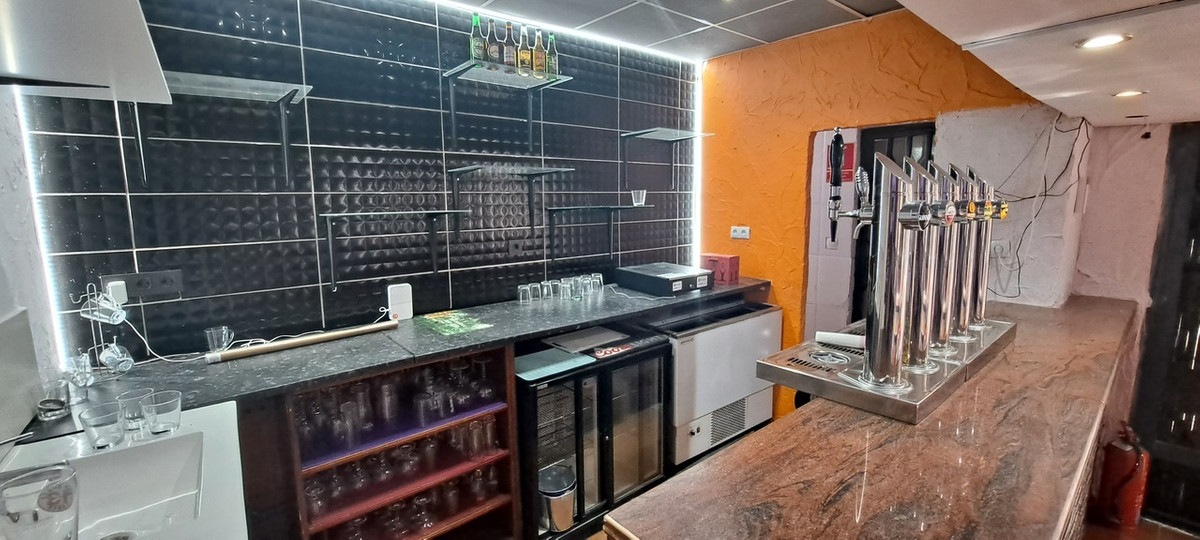 Commercial unit for sale in Los Dolses Costa Blanca, Alicante, Spain