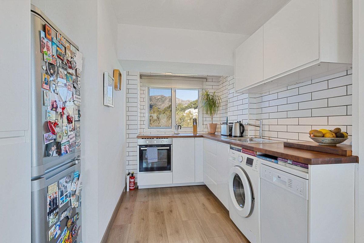 2 Bed Apartment for sale in Torremolinos Costa Del Sol, Málaga, Spain