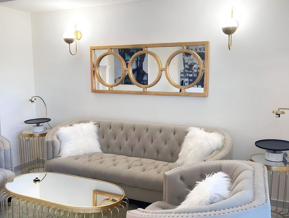 2 Bed Apartment for sale in Nueva Andalucía Costa Del Sol, Málaga, Spain