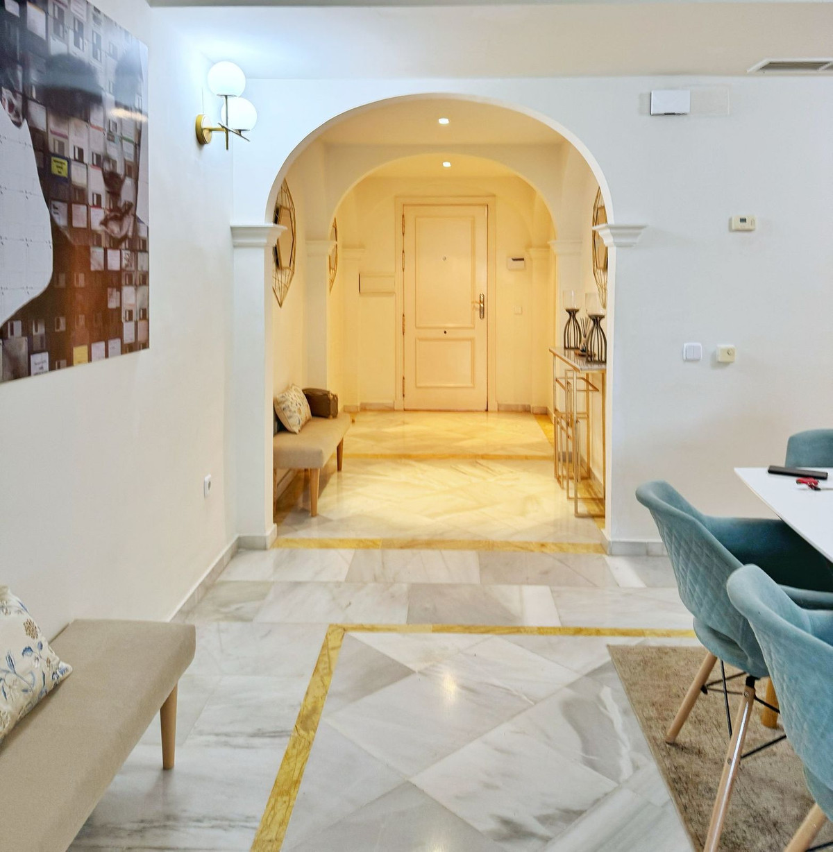 2 Bed Apartment for sale in Nueva Andalucía Costa Del Sol, Málaga, Spain