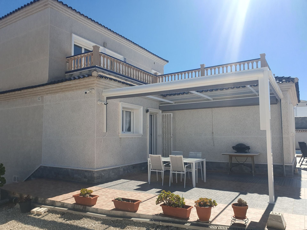 4 Bed Townhouse for sale in Algorfa Costa Blanca, Alicante, Spain