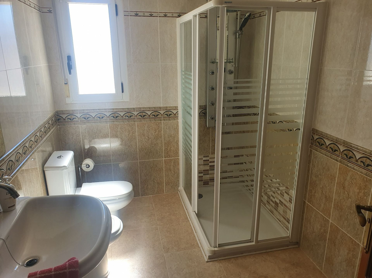4 Bed Townhouse for sale in Algorfa Costa Blanca, Alicante, Spain