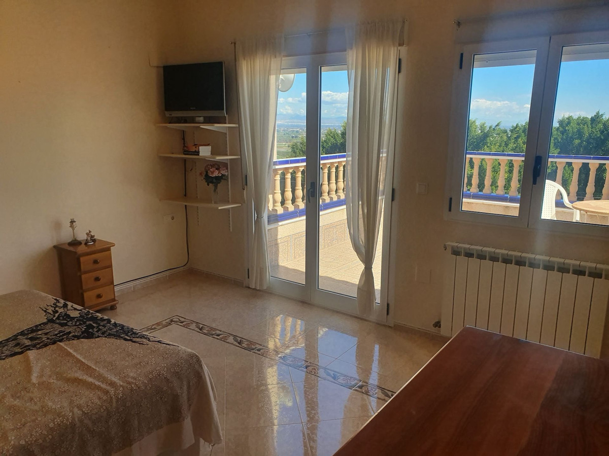4 Bed Townhouse for sale in Algorfa Costa Blanca, Alicante, Spain