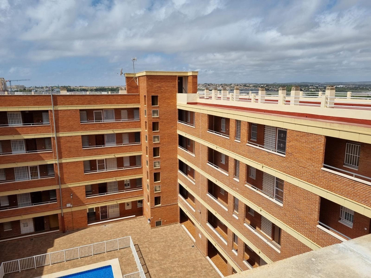 Se vende Ático de 2 dormitorios en Costa Blanca, Alicante, España