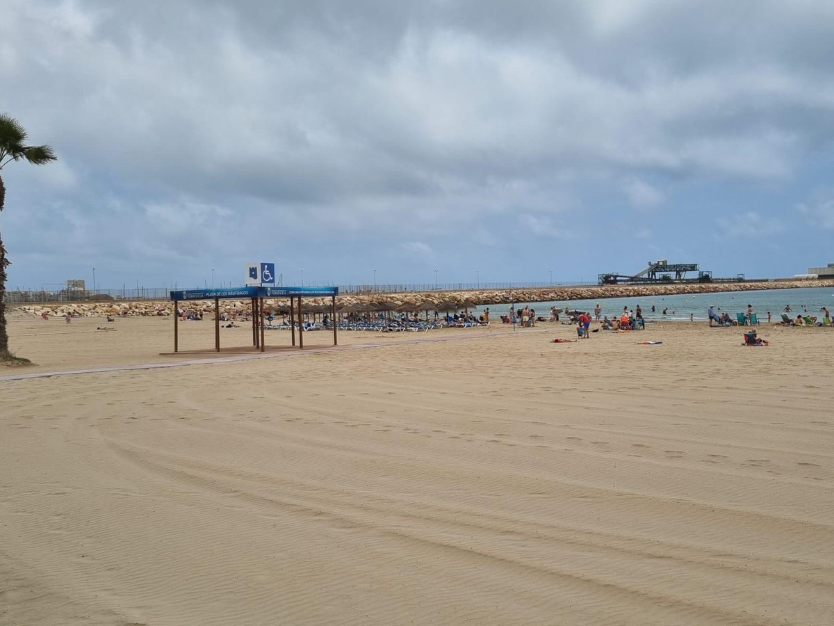 Se vende Ático de 2 dormitorios en Costa Blanca, Alicante, España