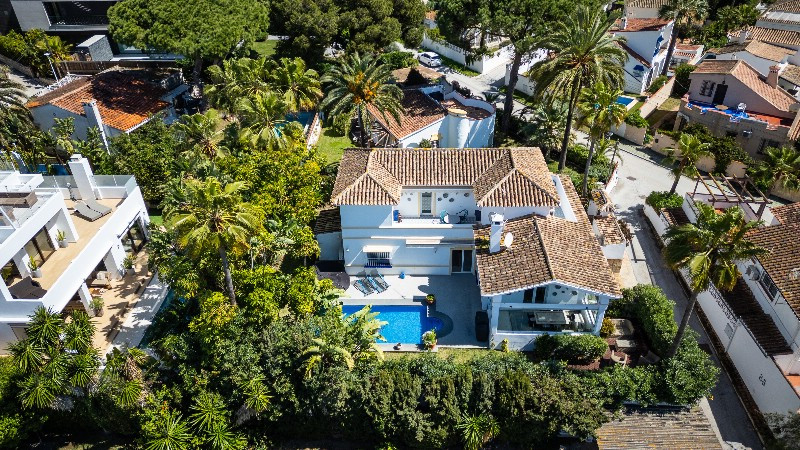 3 Bed Townhouse for sale in Marbesa Costa Del Sol, Málaga, Spain