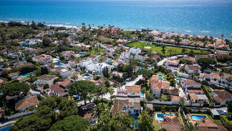 3 Bed Townhouse for sale in Marbesa Costa Del Sol, Málaga, Spain