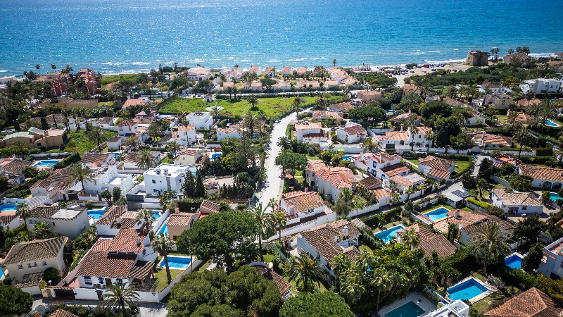 3 Bed Townhouse for sale in Marbesa Costa Del Sol, Málaga, Spain