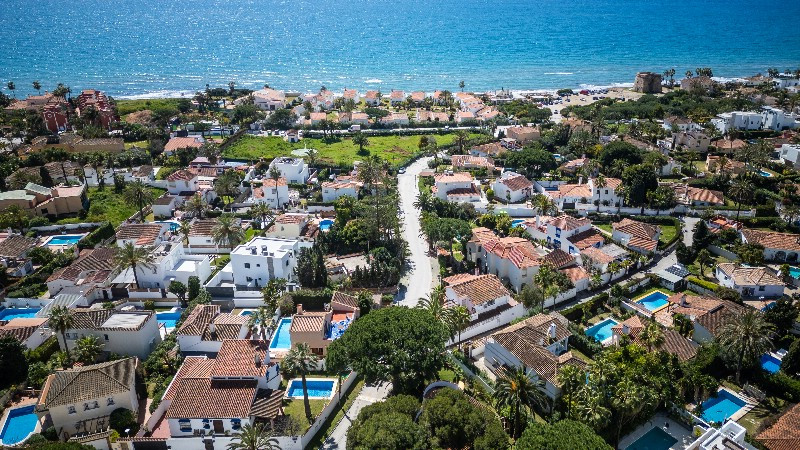 3 Bed Townhouse for sale in Marbesa Costa Del Sol, Málaga, Spain