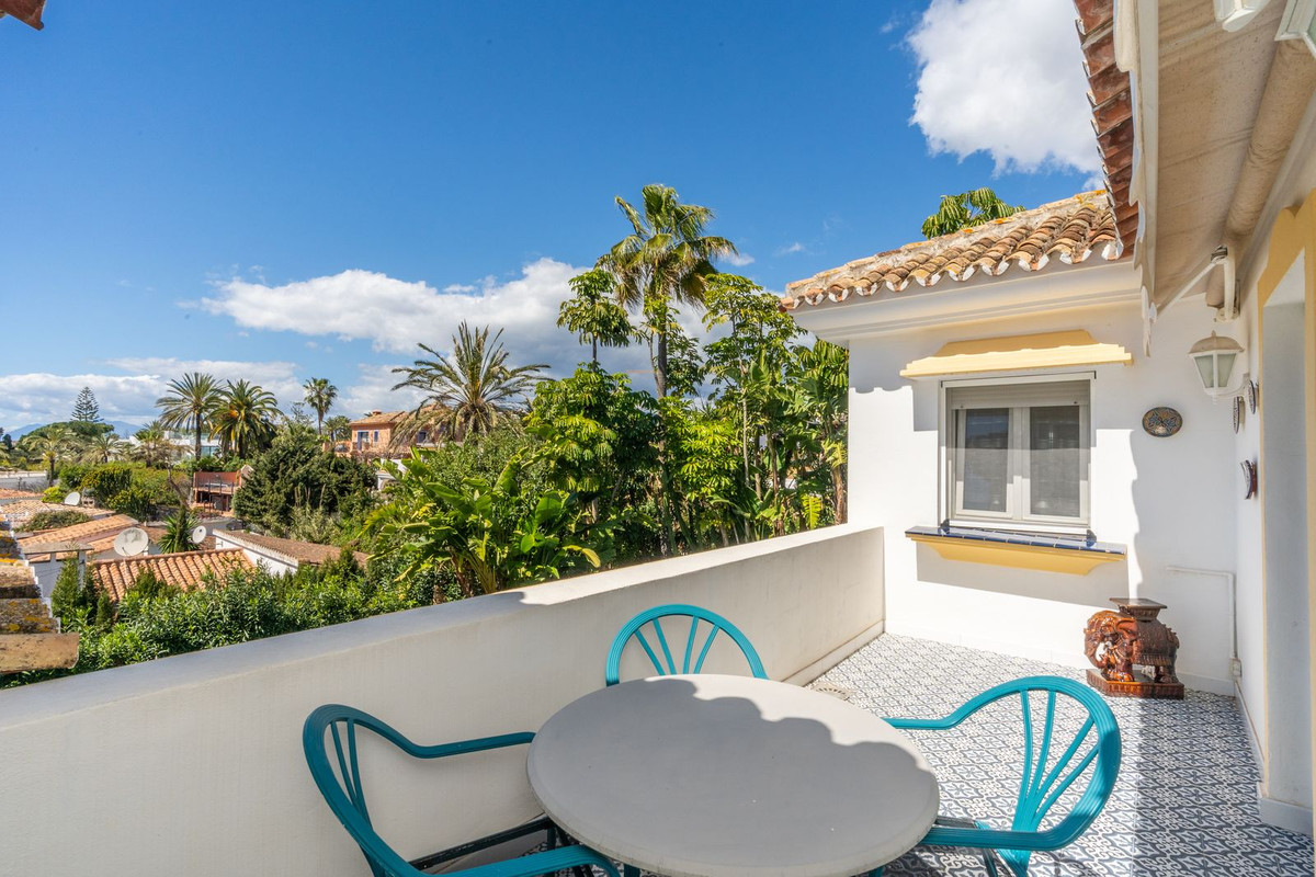 3 Bed Townhouse for sale in Marbesa Costa Del Sol, Málaga, Spain