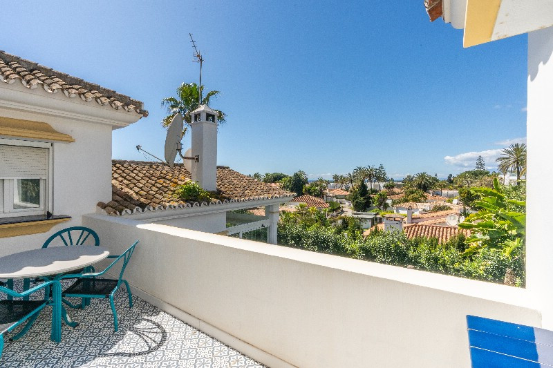 3 Bed Townhouse for sale in Marbesa Costa Del Sol, Málaga, Spain