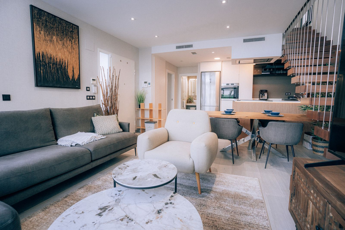 Se vende Villa - Chalet de 3 dormitorios en Costa Blanca, Alicante, España