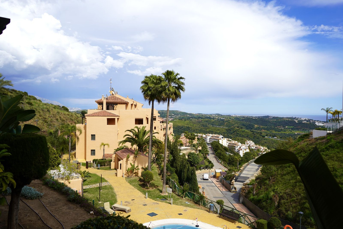 2 Bed Apartment for sale in Mijas Costa Del Sol, Málaga, Spain