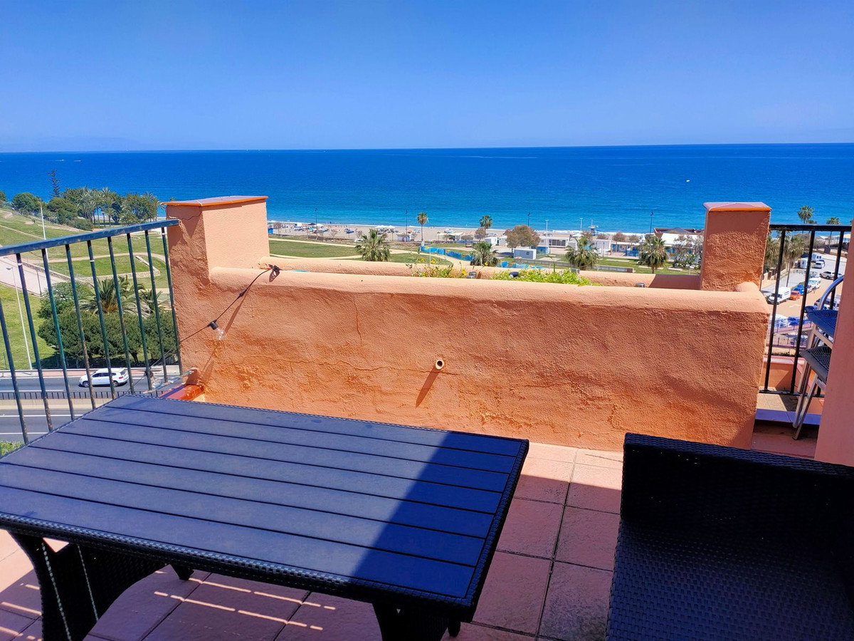 2 Bed Apartment for sale in Fuengirola Costa Del Sol, Málaga, Spain