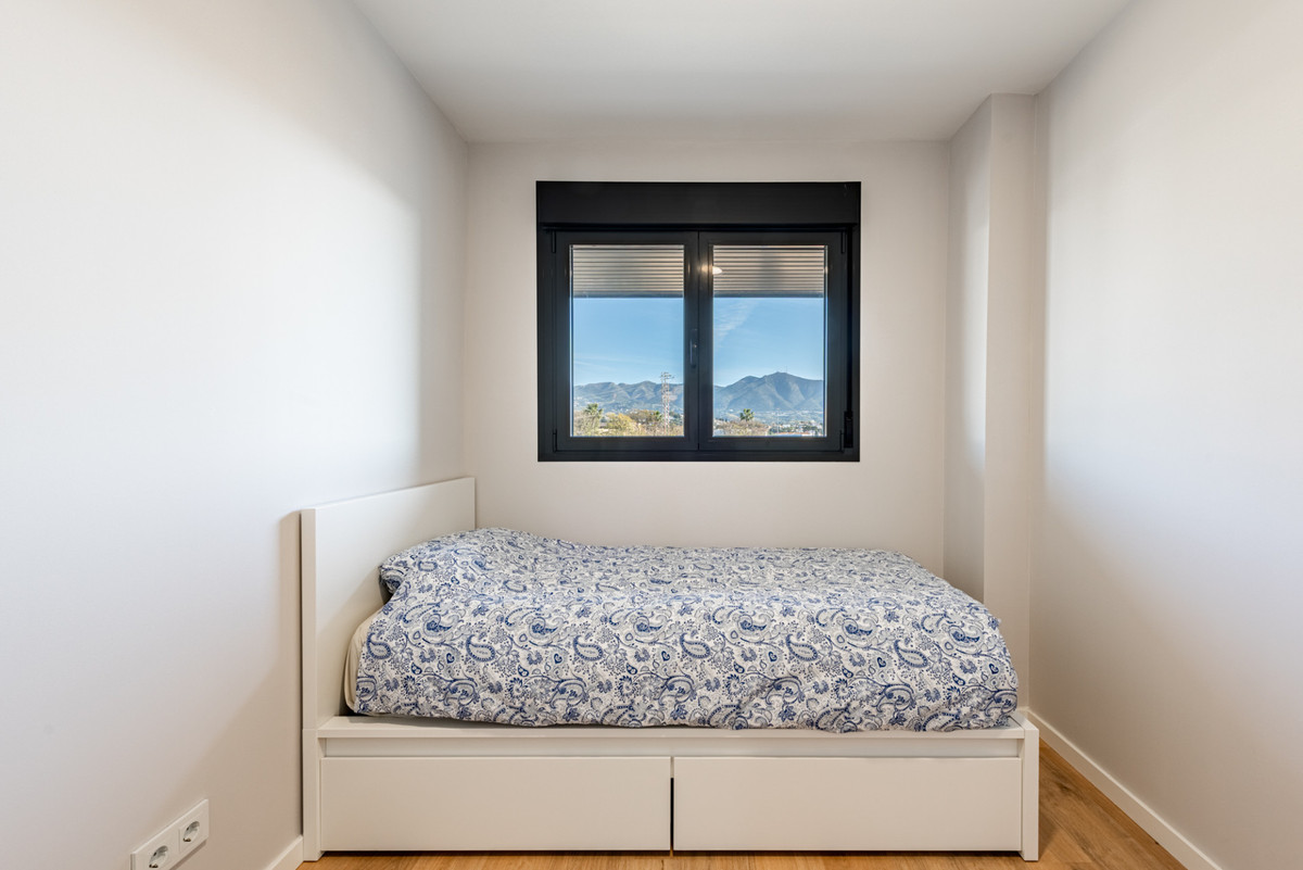 3 Bed Apartment for sale in Las Lagunas Costa Del Sol, Málaga, Spain