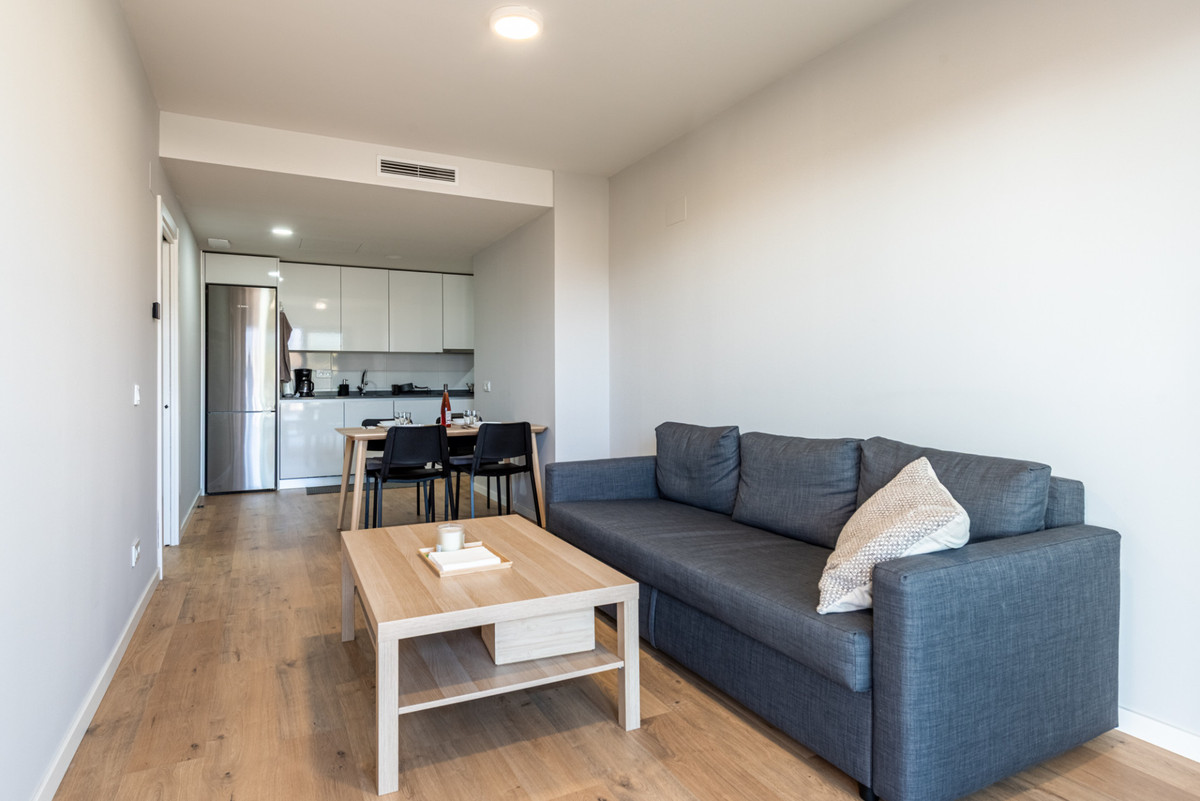 3 Bed Apartment for sale in Las Lagunas Costa Del Sol, Málaga, Spain
