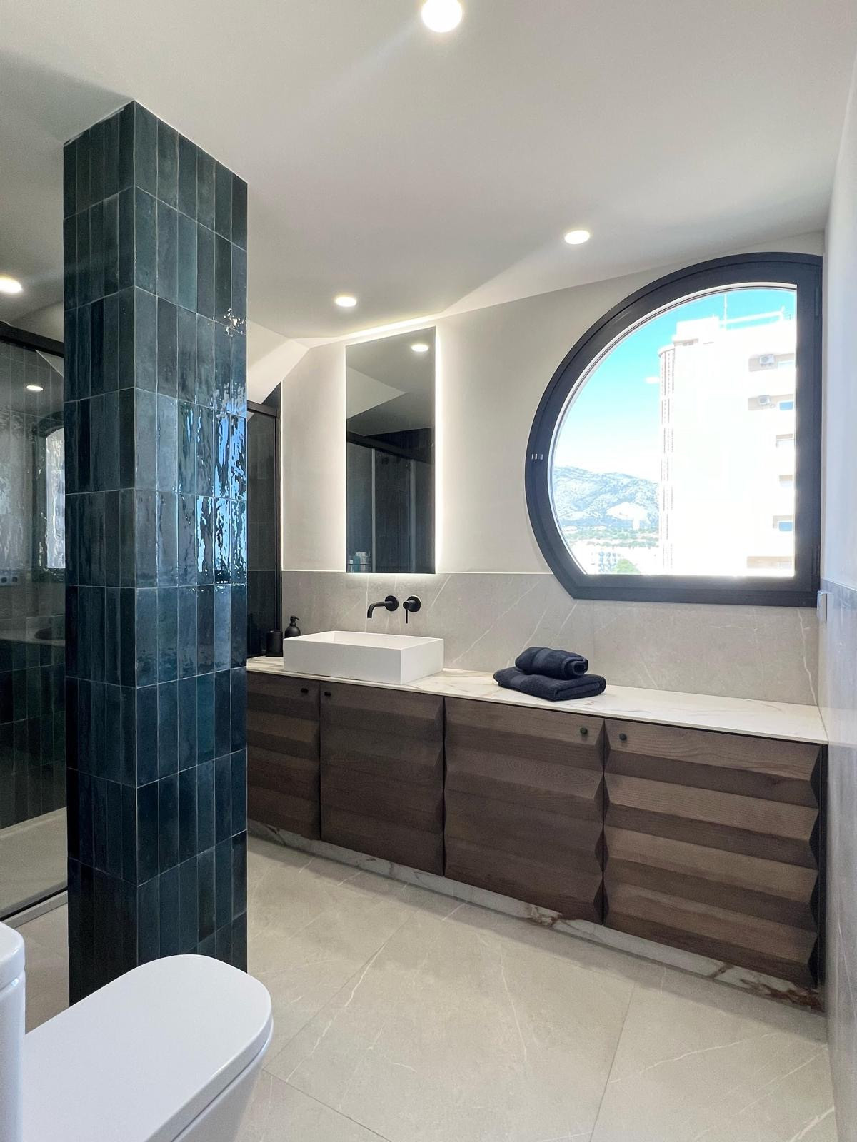 4 Bed Apartment for sale in Fuengirola Costa Del Sol, Málaga, Spain