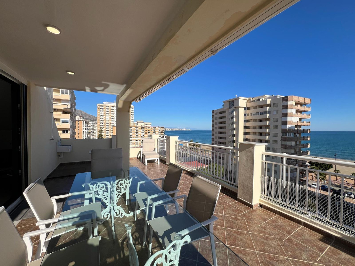 4 Bed Apartment for sale in Fuengirola Costa Del Sol, Málaga, Spain