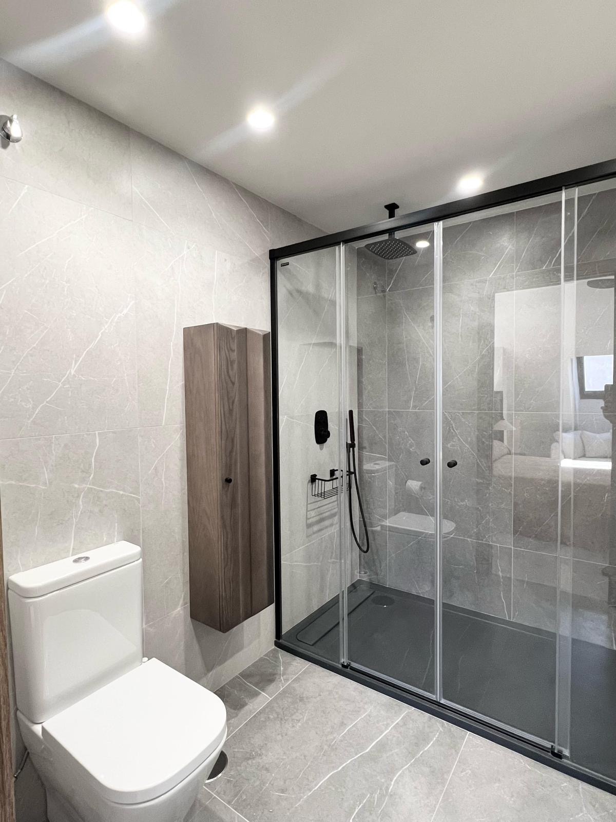 4 Bed Apartment for sale in Fuengirola Costa Del Sol, Málaga, Spain