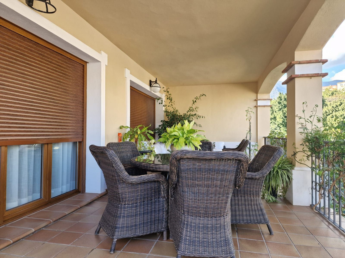5 Bed Townhouse for sale in Marbella Costa Del Sol, Málaga, Spain
