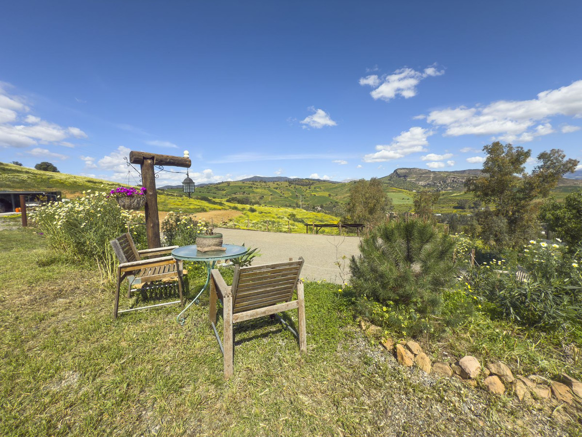 Se vende Finca - Cortijo de 3 dormitorios en Costa Del Sol, Málaga, España