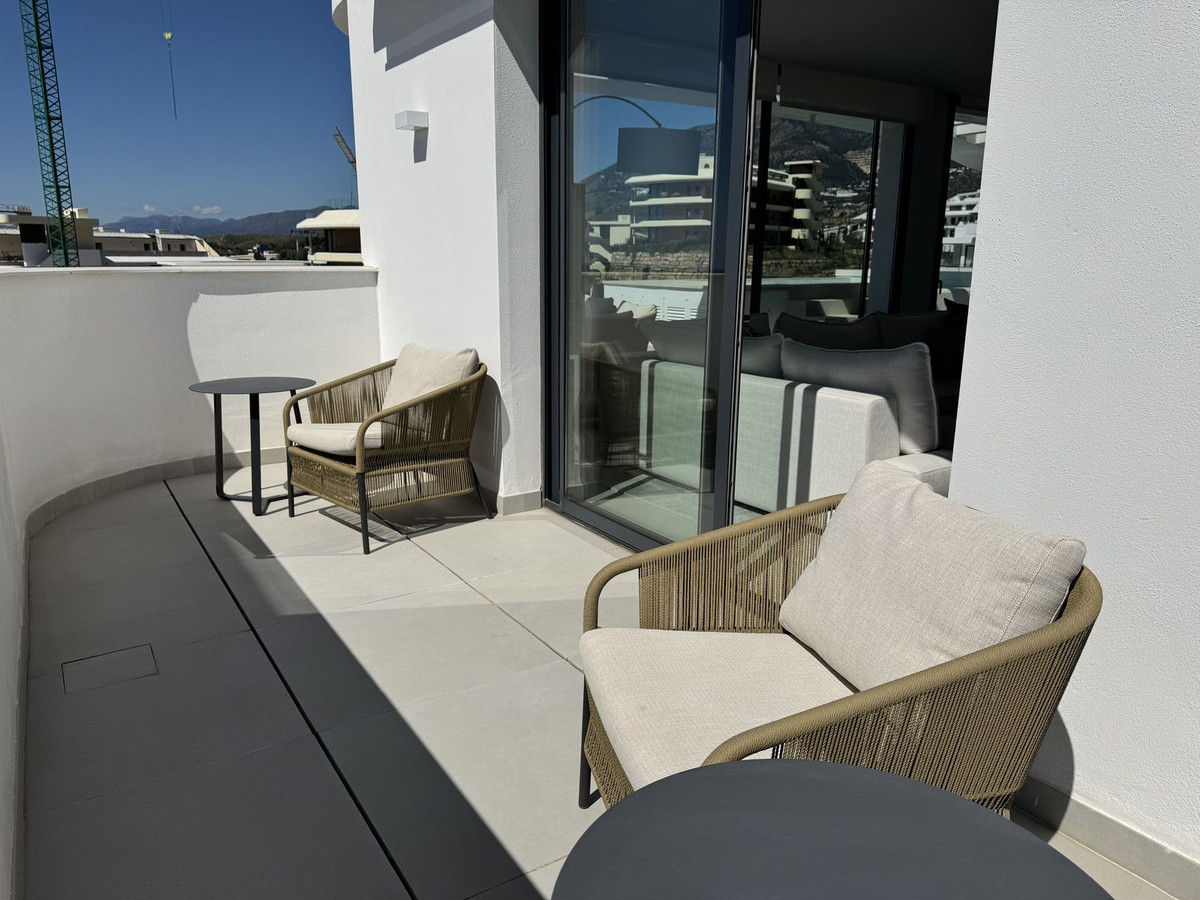 3 Bed Apartment for sale in Fuengirola Costa Del Sol, Málaga, Spain