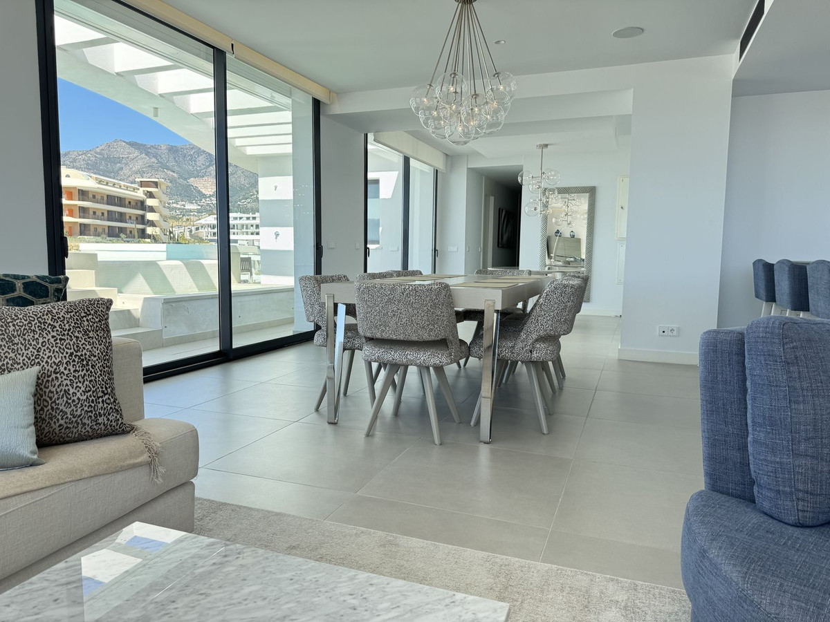 3 Bed Apartment for sale in Fuengirola Costa Del Sol, Málaga, Spain