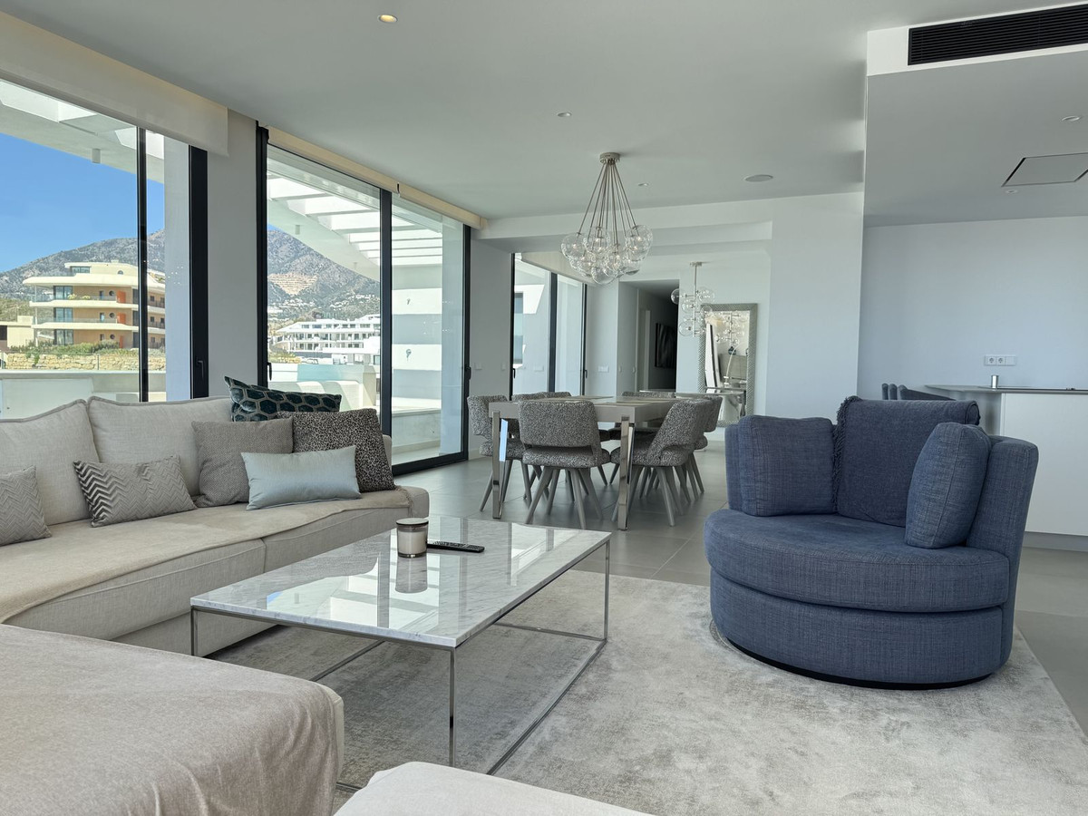 3 Bed Apartment for sale in Fuengirola Costa Del Sol, Málaga, Spain