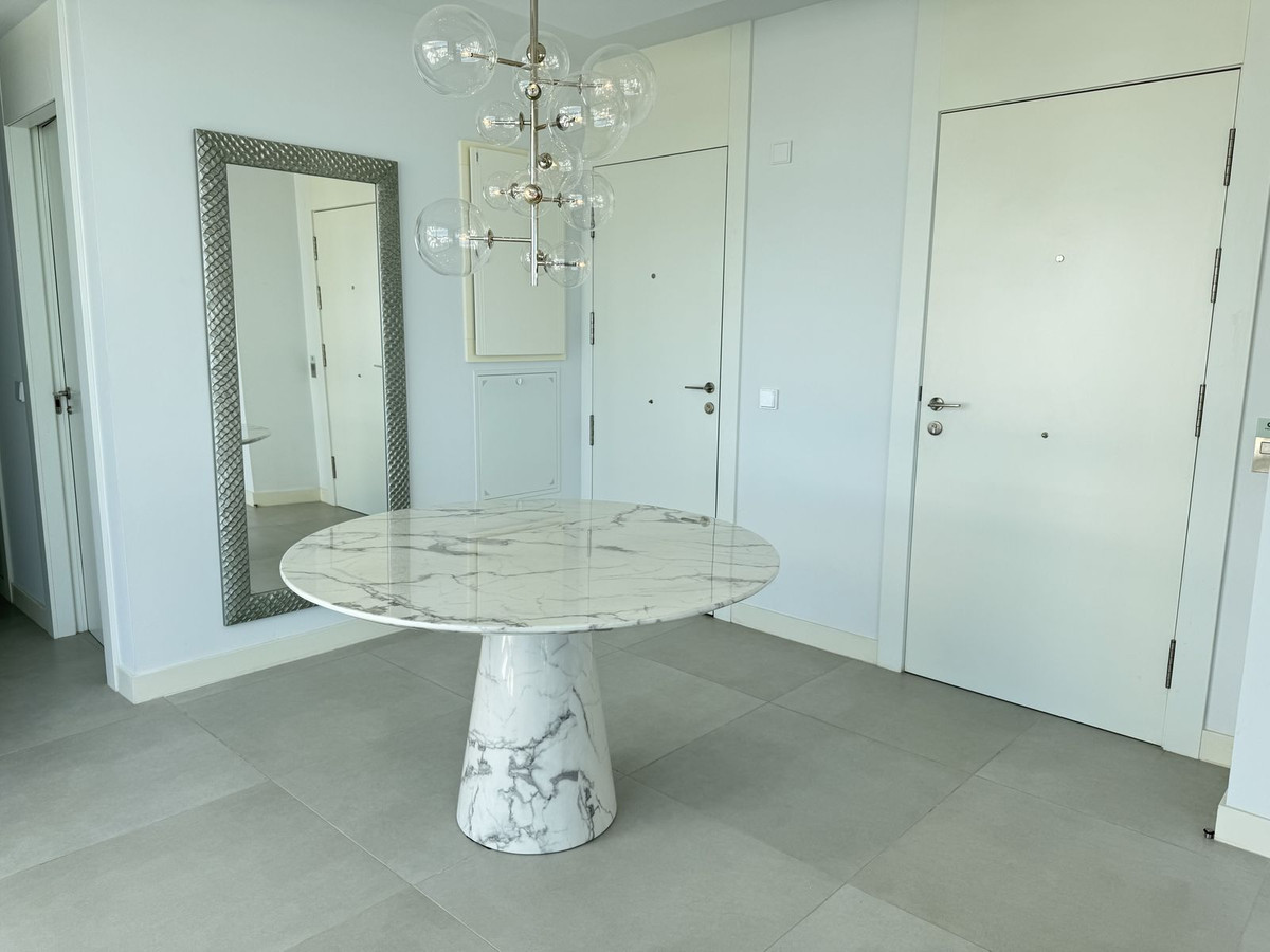 3 Bed Apartment for sale in Fuengirola Costa Del Sol, Málaga, Spain