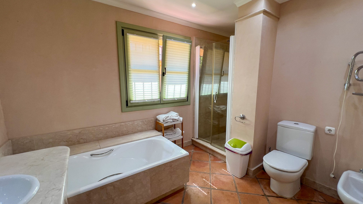 Se vende Adosada de 3 dormitorios en Costa Del Sol, Cadiz, España