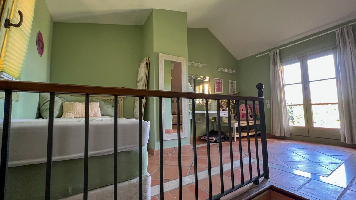 Se vende Adosada de 3 dormitorios en Costa Del Sol, Cadiz, España
