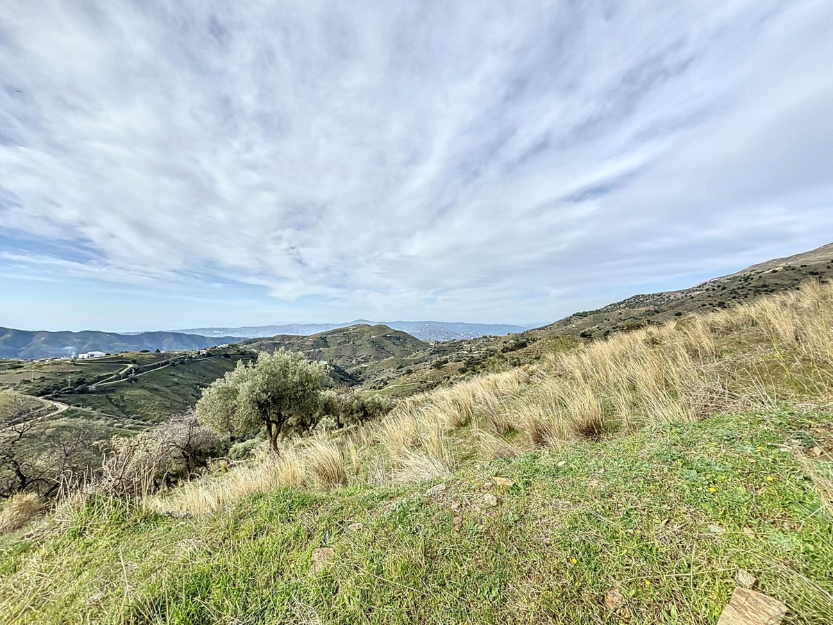 1 Bed Plots for sale in Sedella Costa Del Sol East, Málaga, Spain