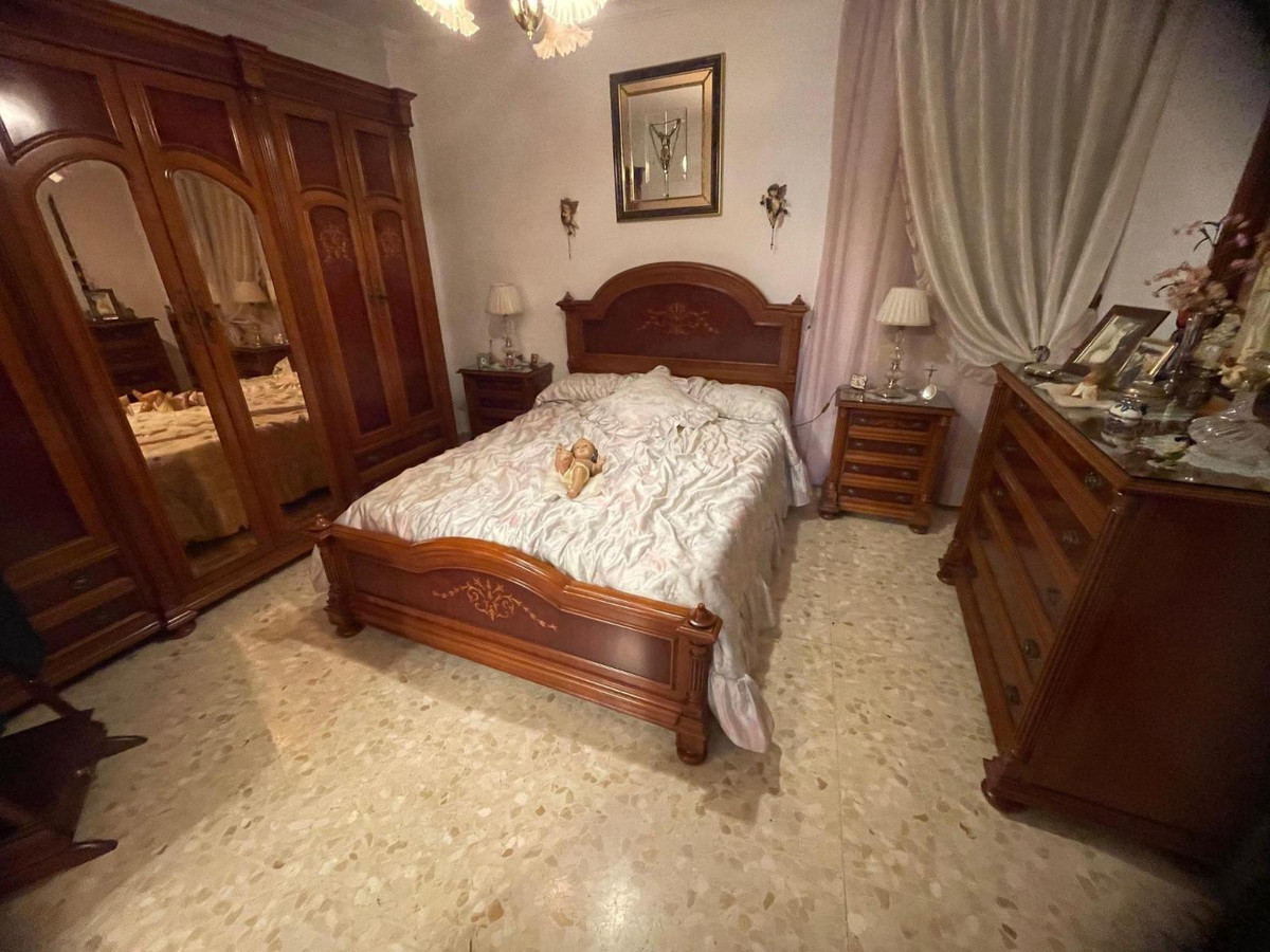Se vende Otro de 5 dormitorios en Costa Del Sol, Málaga, España