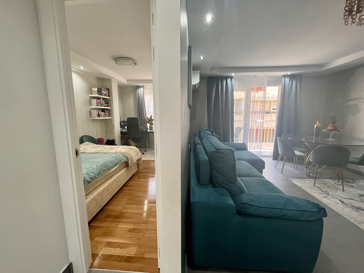 3 Bed Apartment for sale in Torrevieja Costa Blanca, Alicante, Spain
