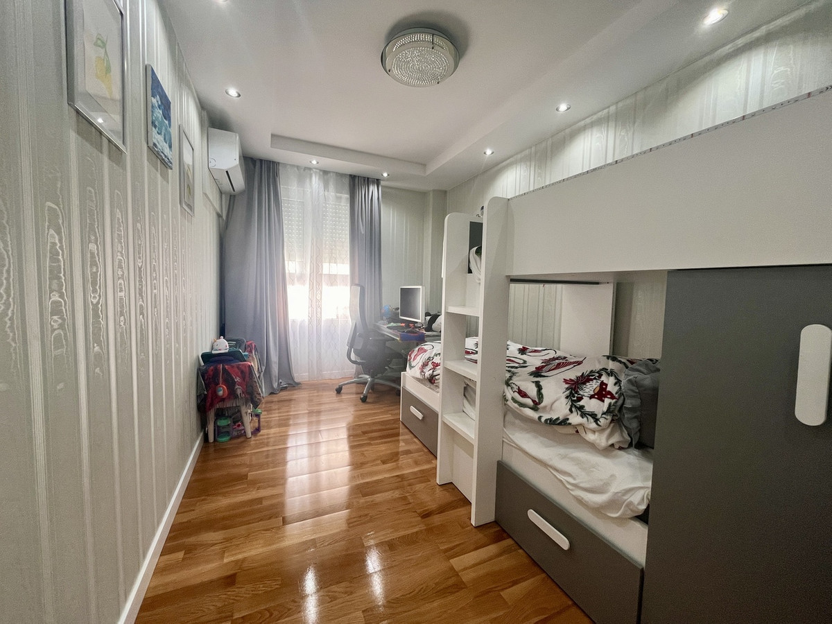 3 Bed Apartment for sale in Torrevieja Costa Blanca, Alicante, Spain