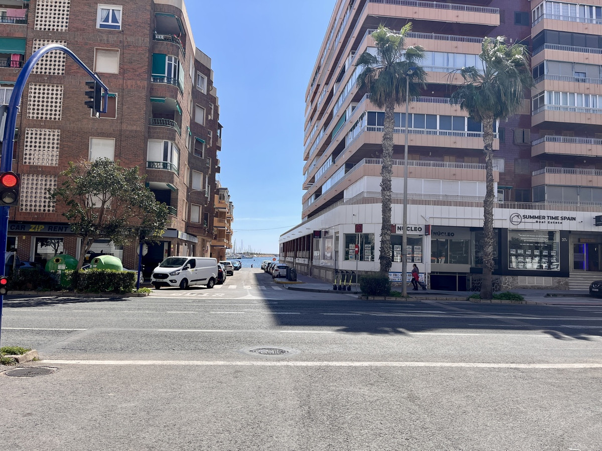 3 Bed Apartment for sale in Torrevieja Costa Blanca, Alicante, Spain