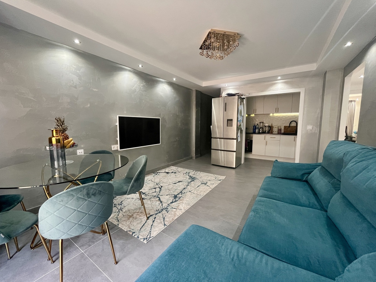 3 Bed Apartment for sale in Torrevieja Costa Blanca, Alicante, Spain