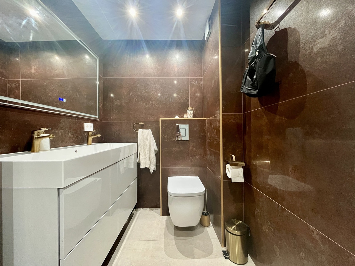 3 Bed Apartment for sale in Torrevieja Costa Blanca, Alicante, Spain