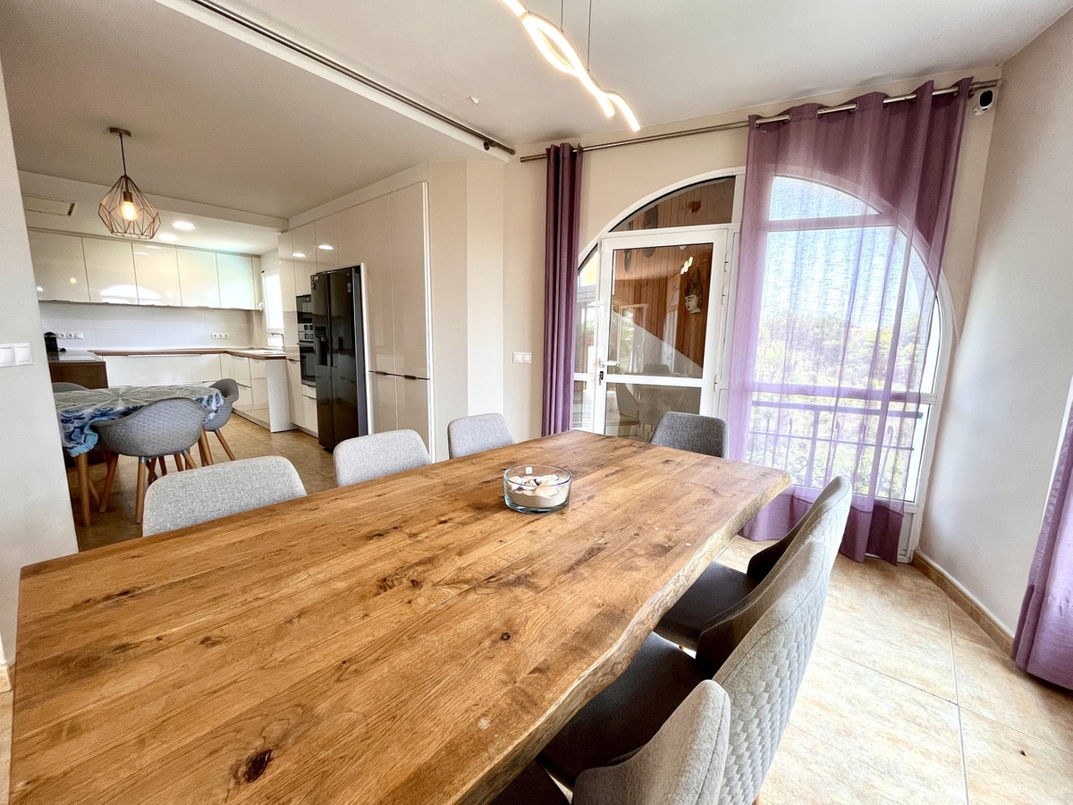 5 Bed Townhouse for sale in La Zenia Costa Blanca, Alicante, Spain