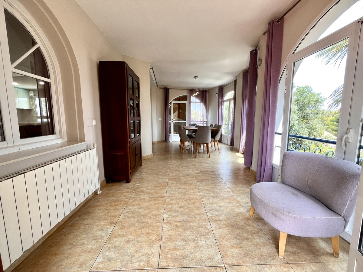 5 Bed Townhouse for sale in La Zenia Costa Blanca, Alicante, Spain