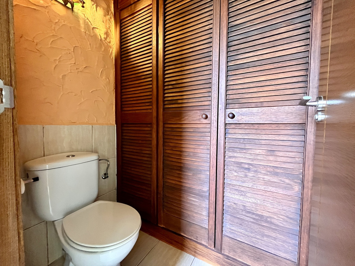 5 Bed Townhouse for sale in La Zenia Costa Blanca, Alicante, Spain