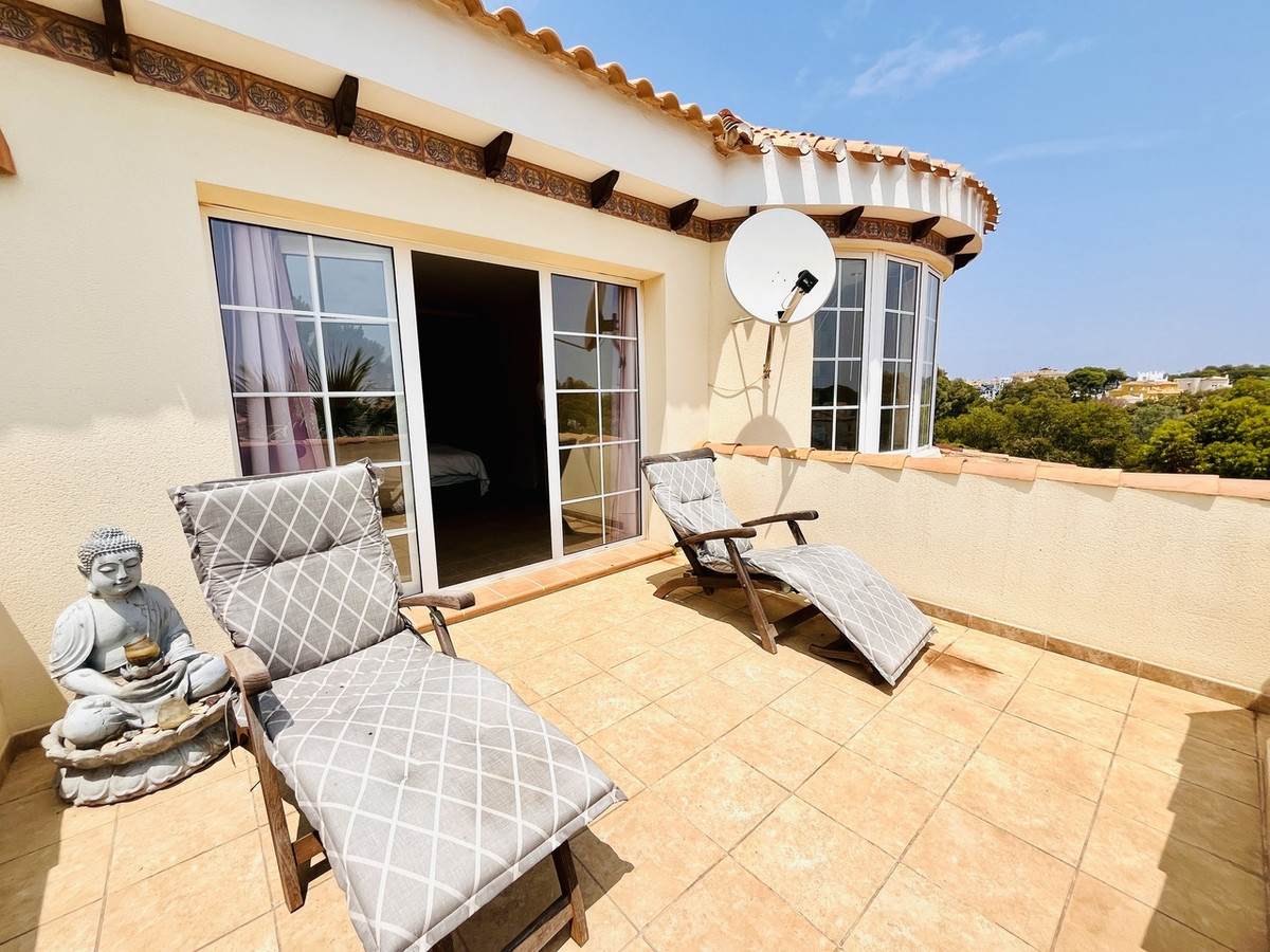 5 Bed Townhouse for sale in La Zenia Costa Blanca, Alicante, Spain